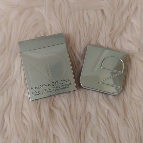 💖FIRM! NWT NATASHA DENONA PASTEL PLEXI GLOW HIGHLIGHTER - Picture 1 of 10